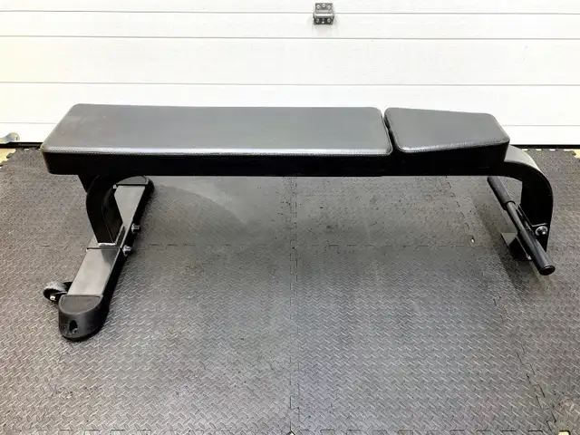 Northern Lights Stealth Flat Bench65561354379907123