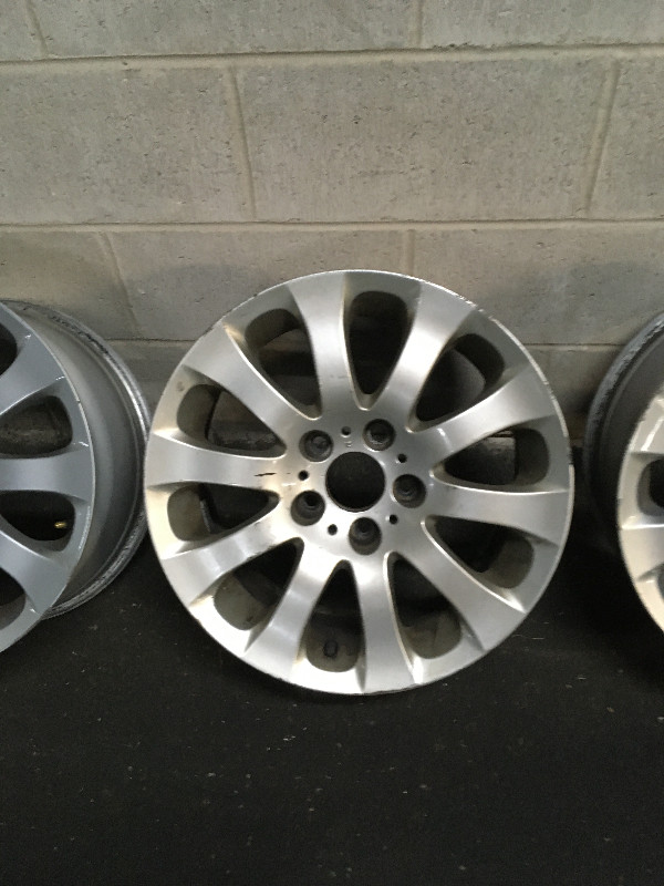 16" BMW Wheels in Tires & Rims in Bedford - Image 2