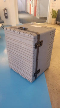 Flight Case - Large Grey Case