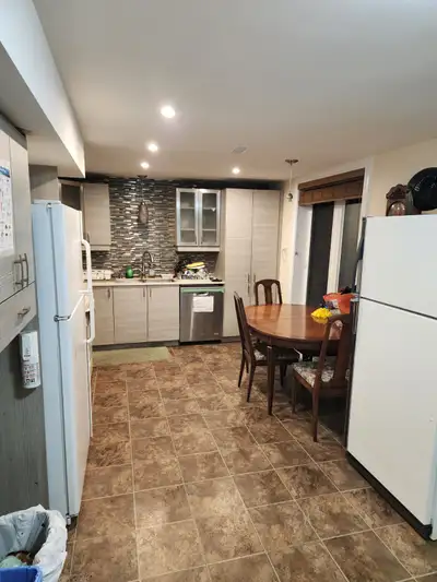 ONE BEDROOM FOR RENT MONTHLY 1ST OF JULY