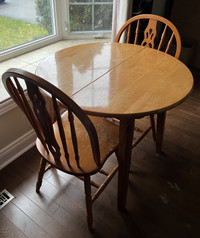 Small Round Dining Table with 2 Chairs