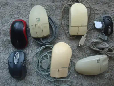 Souris d'ordinateur, View more