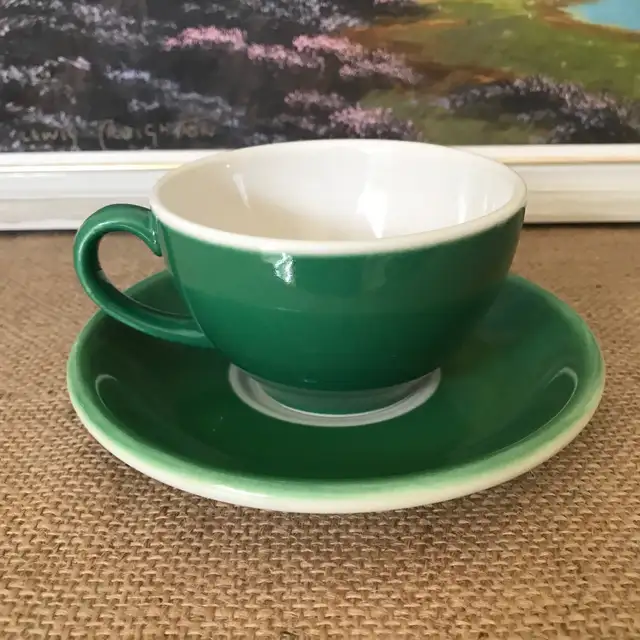 Vintage 40s Syracuse China Drake Hotel Camellia Cup Saucer Plate in Kitchen & Dining Wares in Ottawa - Image 6