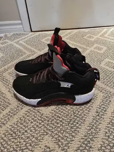 Air Jordan XXXV (35) Grade School - Size 7Y, View more
