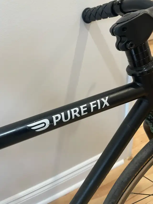 Vélo fixie Pure Fix – Style urbain, prêt à rouler in Fixie (Single Speed) in City of Montréal - Image 3