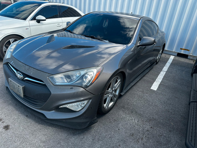 2013 Genesis Coupe 2.0T in Cars & Trucks in St. Catharines - Image 4