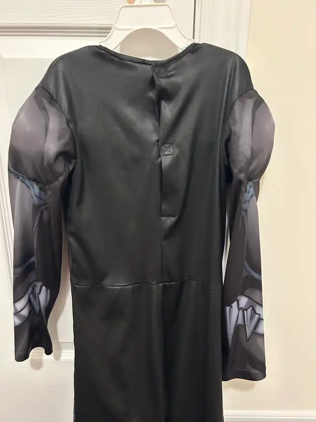 black panther Costume in Costumes in Oshawa / Durham Region - Image 4