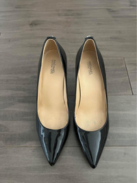 Michael Kors Patent Leather heels 8.5