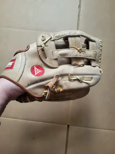 Regent Leather Baseball Glove, View more