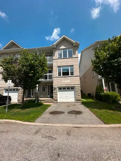 Townhouse available. 2 bedrooms plus extra room on main level with window. 3 story townhouse with ga...