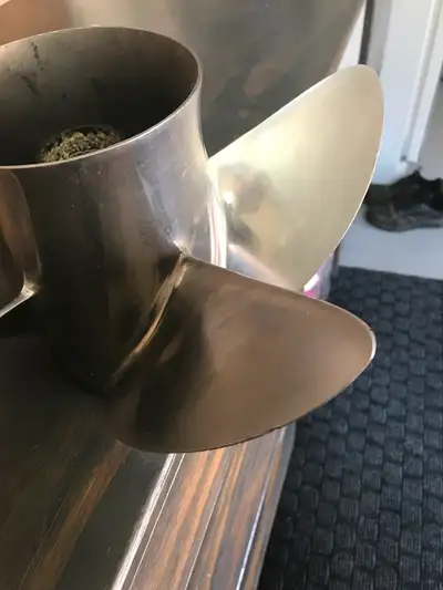 High five prop 23p About 15years old great shape minimal scars