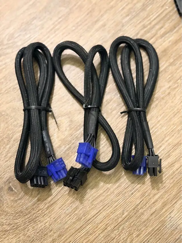 3x Corsair TXM/HX Series PCI-E Modular PSU Cables