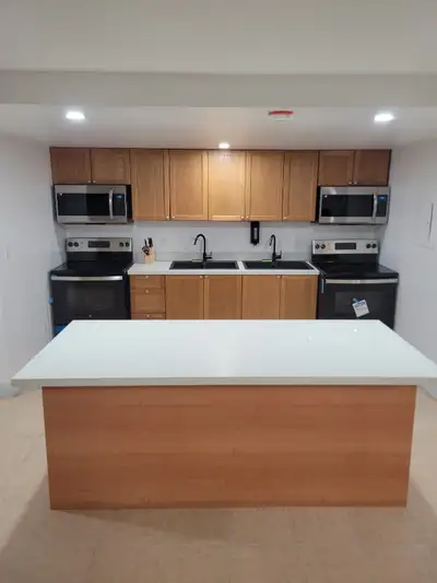 Room rental for students or professional workers** Available now Fully renovated place. Best for Stu...