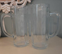 Pair of vintage ARC ribbed glass 0.5L beer steins glasses
