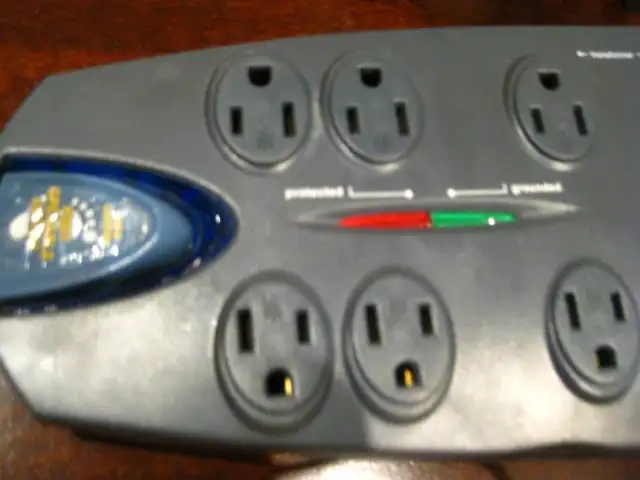 Noma Intercept 8 Outlet 15 amp Surge Protector Power Bar401676065540689921