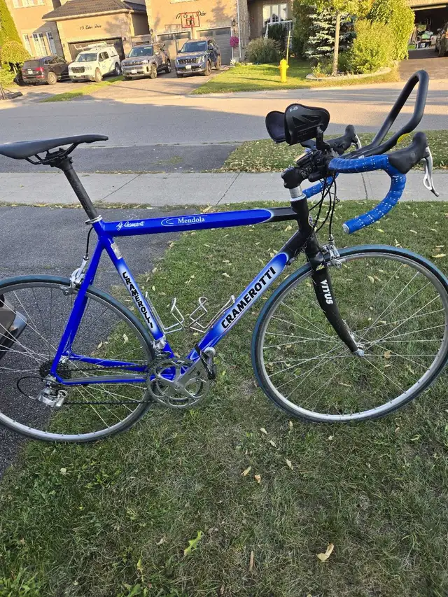 Cramerotti Mendola road bike  in Road in Barrie - Image 2
