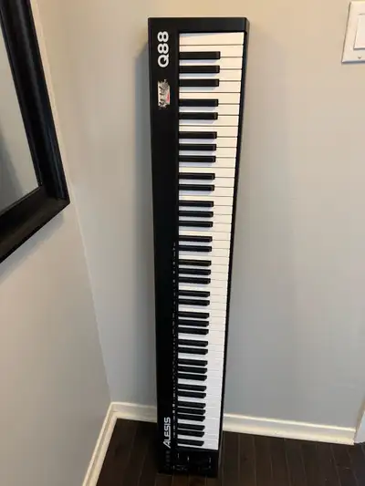 88-key midi controller Alesis Q88 MKII, View more