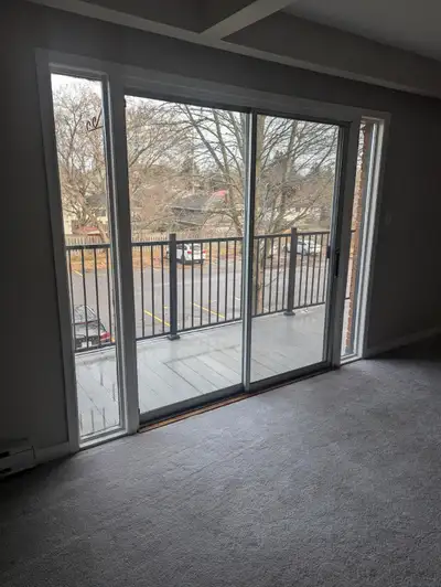 Large 2 bedroom Unit available $1800 + Hydro and parking