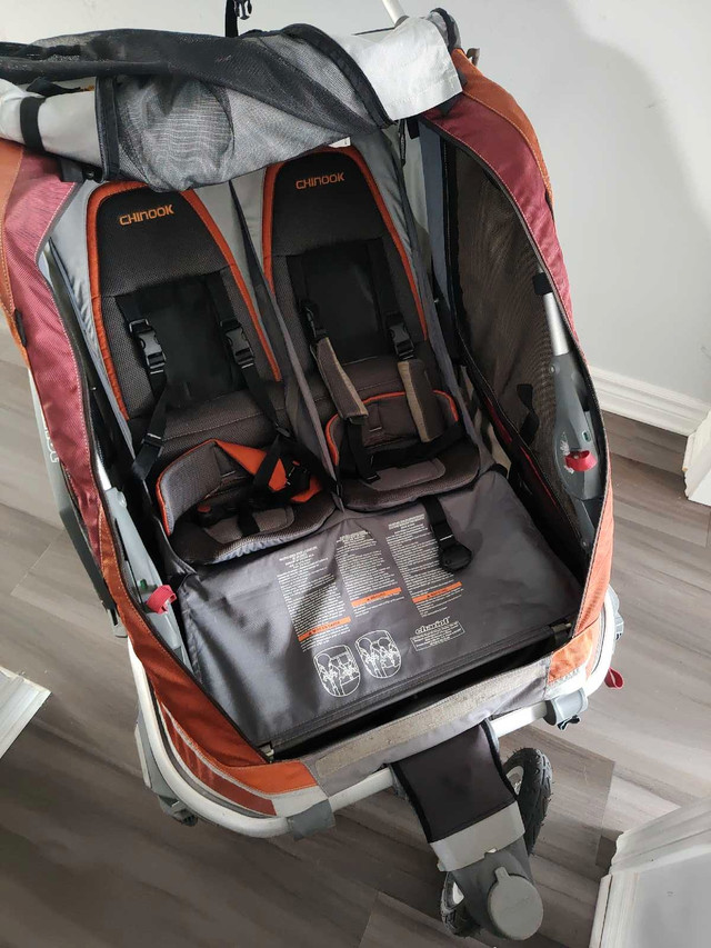 Thule chariot double jogging stroller with bike attachment in Strollers, Carriers & Car Seats in Ottawa