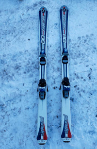 Dynastar skis 130cm $125K2 ski Poles $50Excellent new condition 