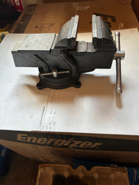 5 inch vise with swivel base