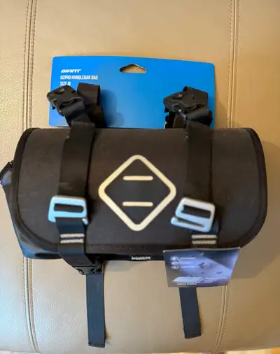 Giant H2Pro Handlebar Bag NEW, View more