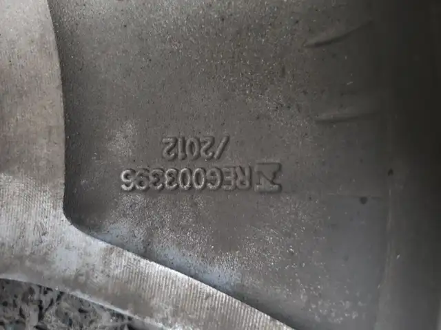 4 mags 18 pouces KIA Rondo 2014 a 2016, in Tires & Rims in Longueuil / South Shore - Image 11