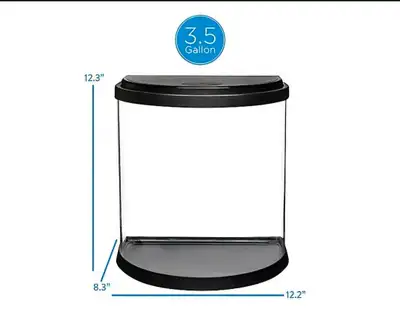 This used 3.5 gallon tank is in great condition and ready to become a beautiful home for your little...