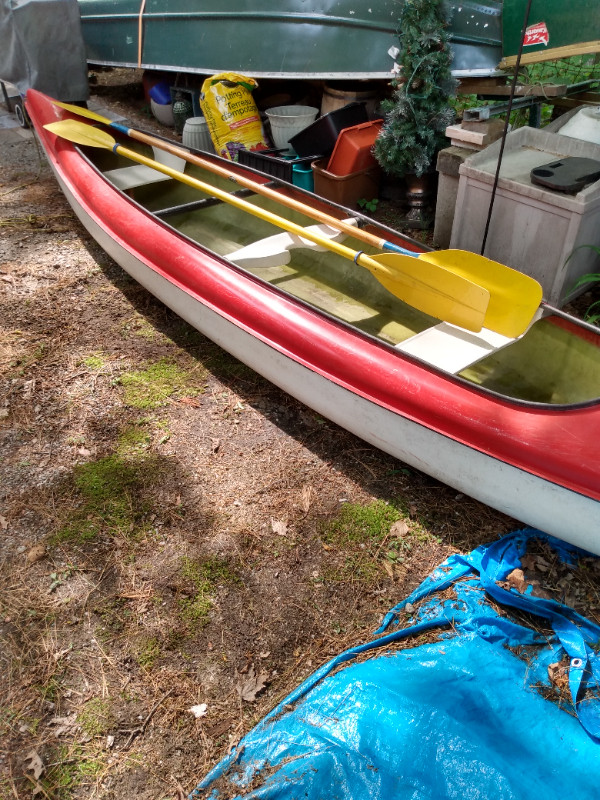 Kayak 16ft fibreglass Canoes, Kayaks & Paddles Barrie Kijiji