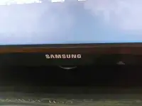 Tv Samsung 54" diag. Plus table
