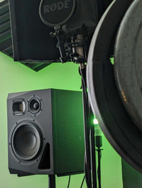 Adam A8H studio monitors/speakers 