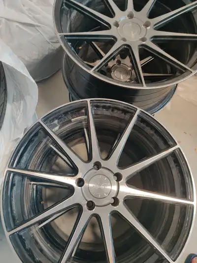Set of Vertini RFS1.3 (RF1.3) wheels in tinted black finish — aggressive, high-end look Specs: 5x120...