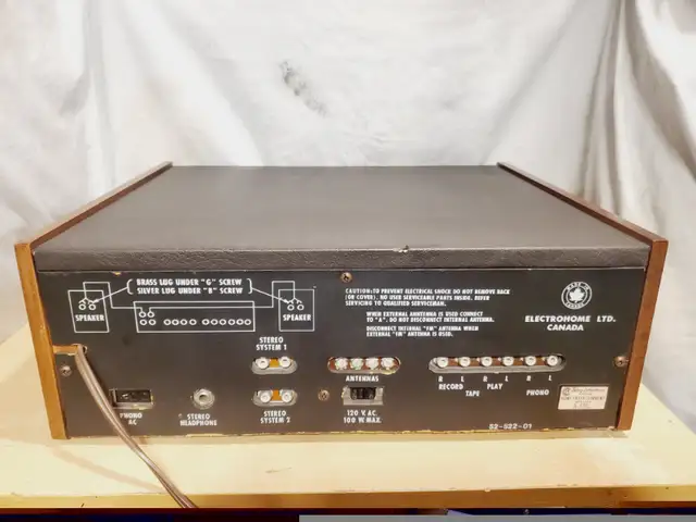 Vintage 60's Electro home Circa Stereo Receiver  52-522-01 in Stereo Systems & Home Theatre in Mississauga / Peel Region - Image 8