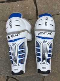 CCM Hockey Shin Guards - Jambieres Youth 9"