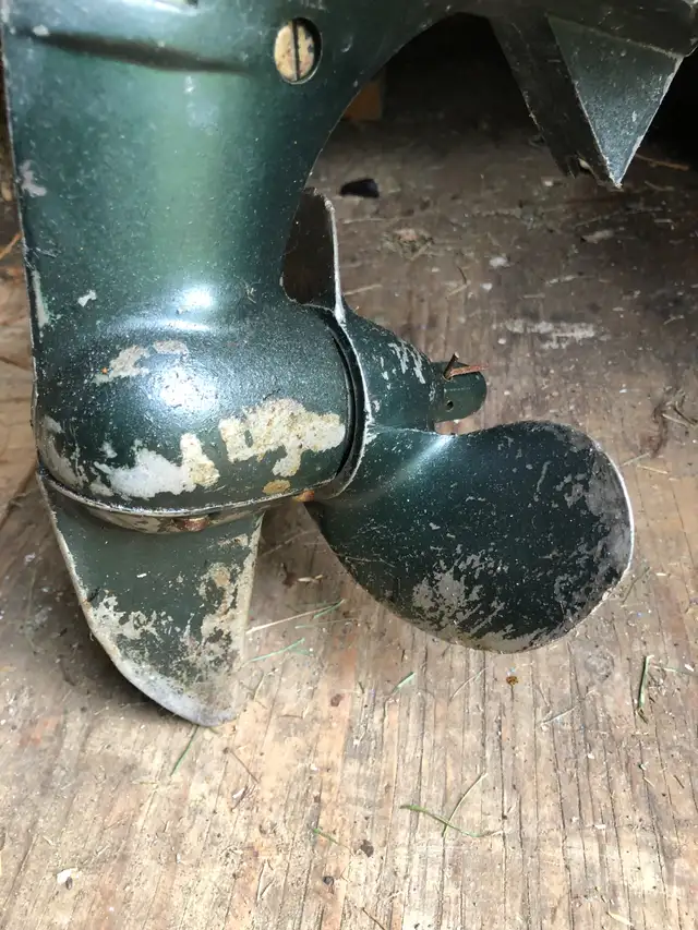 Vintage Sears Outboard Motor / Moteur Hors Bord Sears in Other in City of Montréal - Image 7