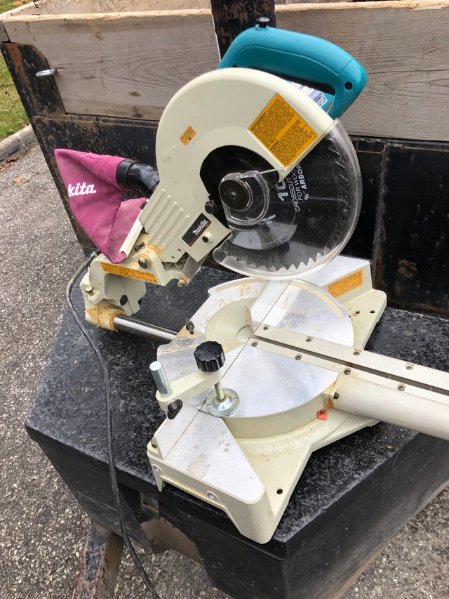 Miter saw in Power Tools in Mississauga / Peel Region - Image 2
