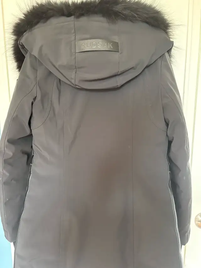 Rudsak Winter Coat in Women's - Tops & Outerwear in City of Toronto - Image 4