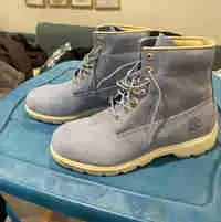 Timberland Blue Suede Boots size 11 in Men's Shoes in Markham / York Region - Image 2