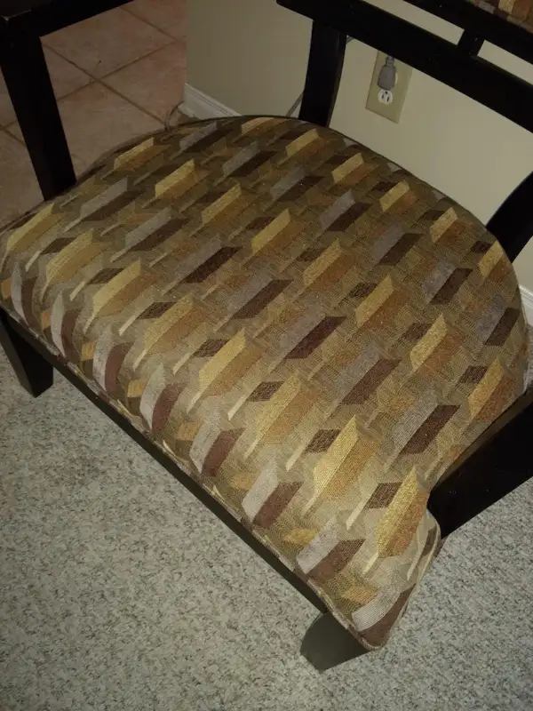 Large Wood Armchair with Fabric Seat and Back in Chairs & Recliners in Kingston - Image 3