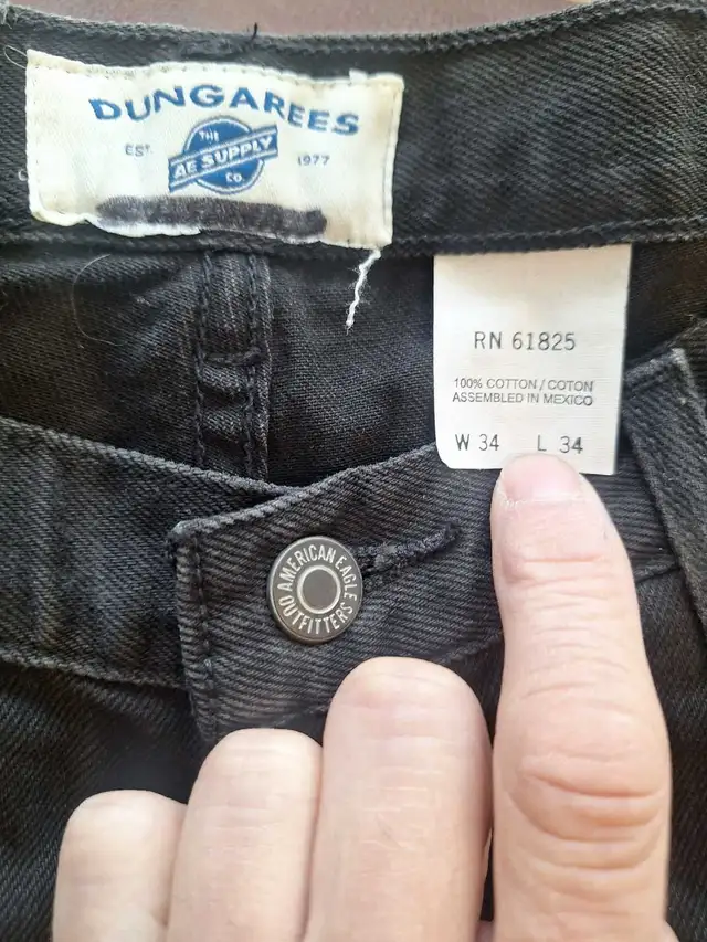 American Eagle Jeans in Women's - Bottoms in Barrie - Image 4