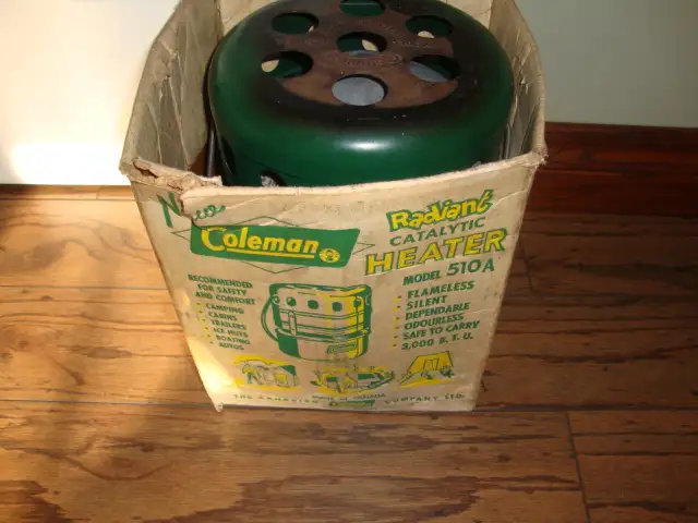 COLEMAN CAMPING HEATER in Fishing, Camping & Outdoors in Norfolk County - Image 4
