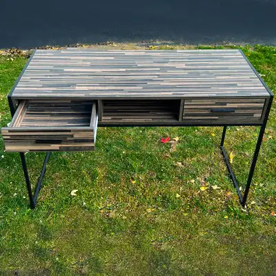 UNIQUE DESK WITH 2 DRAWERS – EXCELLENT CONDITION, View more