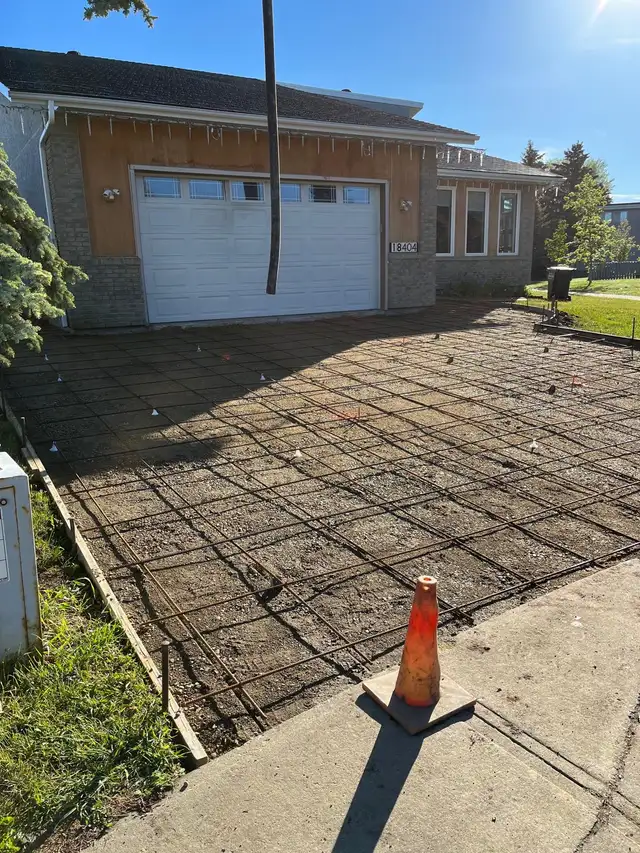 1 st Call Concrete & Landscaping Services 780 267 766562863711464962122