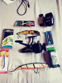 Miscellaneous fishing lure and tackle lot