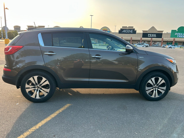 2012 Kia Sportage AWD EX Premium  in Cars & Trucks in Markham / York Region - Image 2