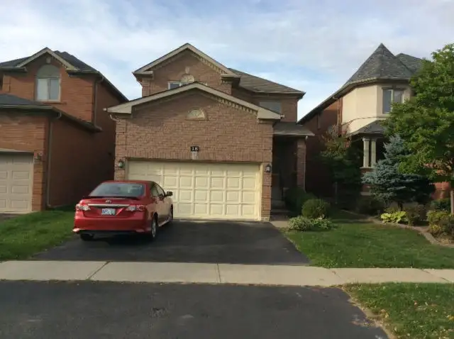 1+Den bedroom basement apartment for rent - Richmond Hill in Long Term Rentals in Markham / York Region - Image 9