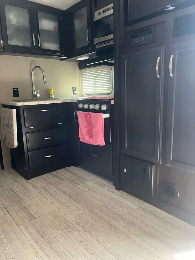 2018 Grand Design Imagine 2150RB in Travel Trailers & Campers in Regina - Image 11