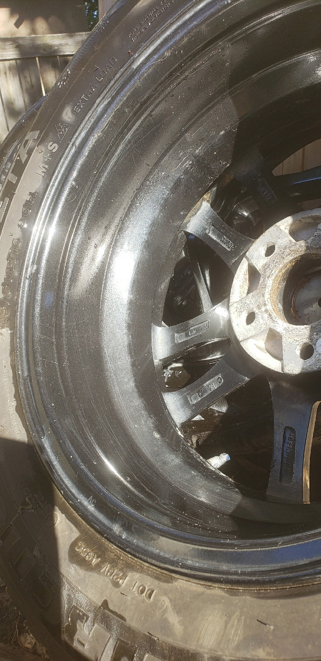 4 winter tires and DAI 16 inch rims Hyundai Kona in Tires & Rims in Penticton - Image 4