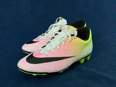 soccer cleats Nike mercurial size 8.5 good condition , View more