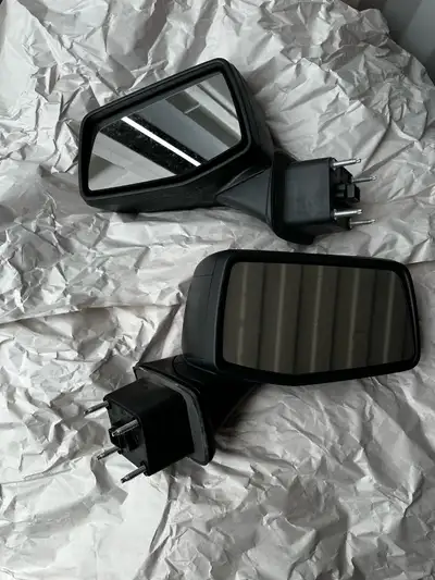 9 sets- all are new came from 2500’s but will also fit 1500’s 2019to 2025. Worth $500 new asking onl...